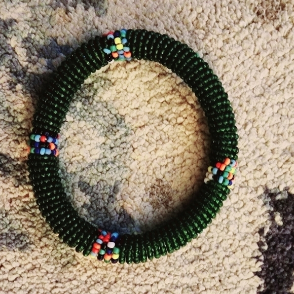 Vintage African Maasai Seed Beaded Bracelet Dark Green Handmade Kenya Artisan - Picture 2 of 5